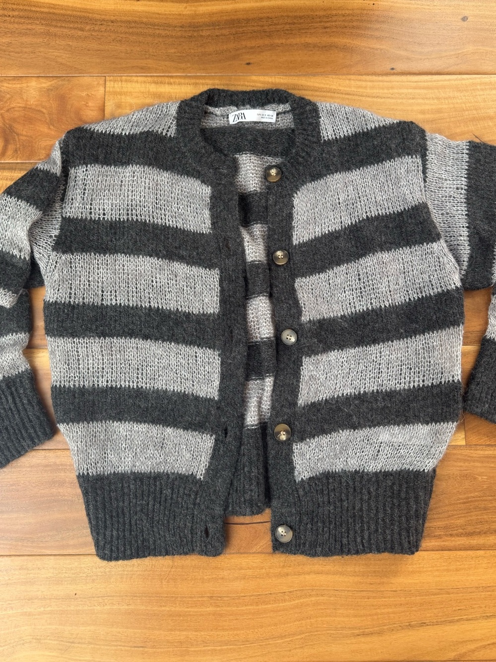 Zara knit cardigan - Picture 2 of 3